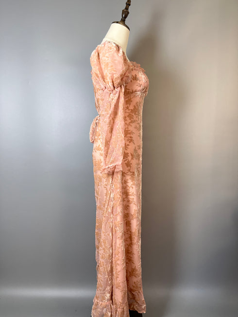 Blush Pink Regency Era Dress with Puff Sleeves and Floral Embroidery - Blush Pink Regency Era Dress Plus Size